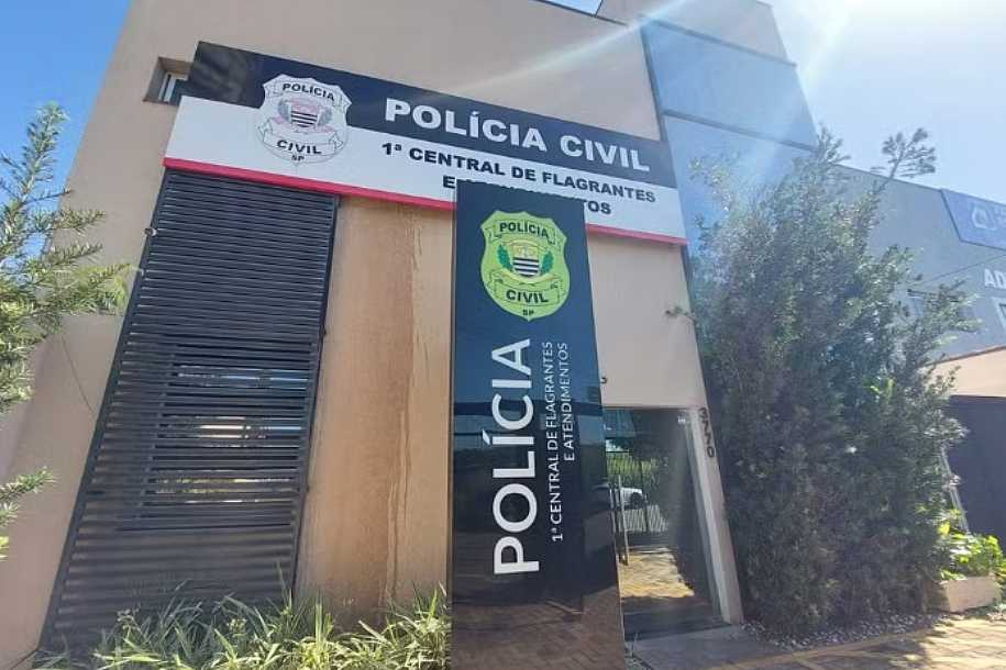 Mulher perde cerca de R$ 4 mil ao receber ligação de falsos funcionários de banco e acredita que cartão tinha sido clonado