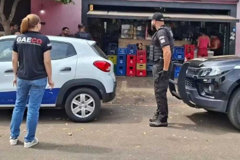 Polícia fiscaliza suspeita de bebidas adulteradas em bares de Araçatuba e investiga possível intoxicação por metanol