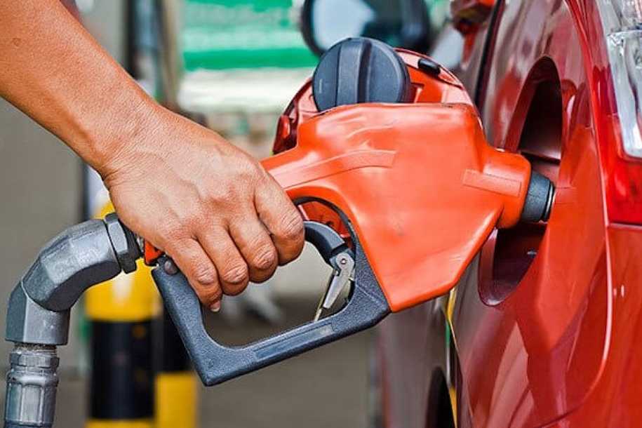 Governo quer mais etanol na gasolina contra alta nos preços