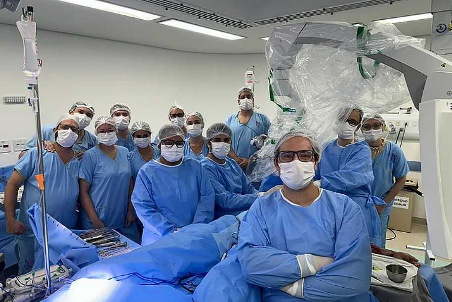 Sucesso da primeira microcirurgia no Hospital de Amor de Jales