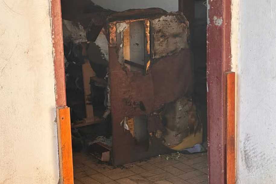 Homem é preso suspeito de esfaquear esposa e atear fogo em casa em Araçatuba