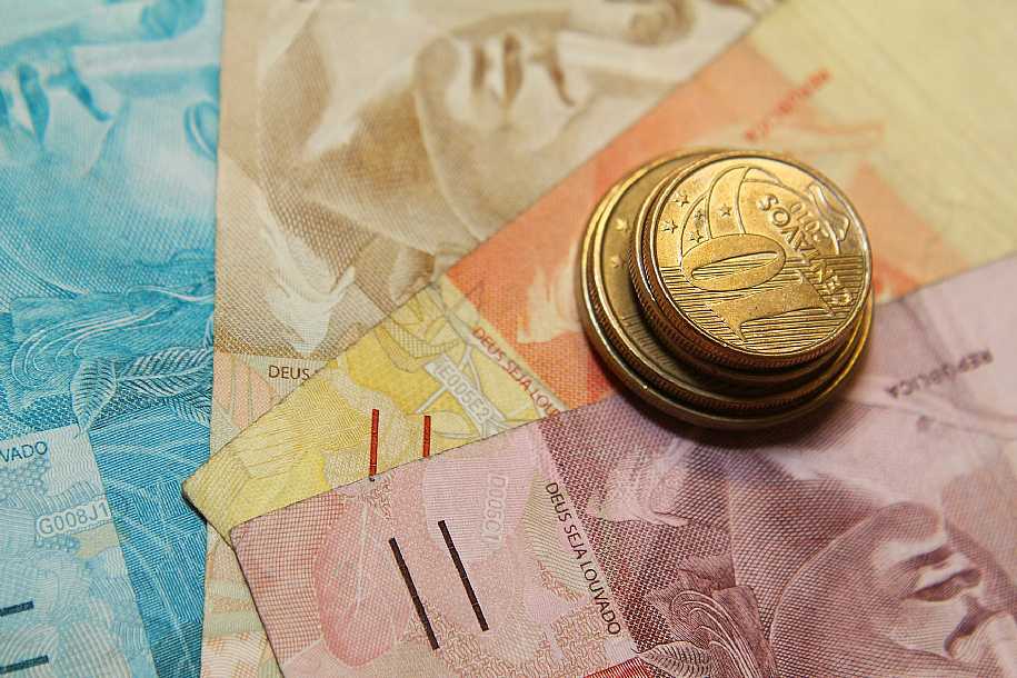 PIB pode crescer 1,6% com redução de IR para empresas, indica estudo