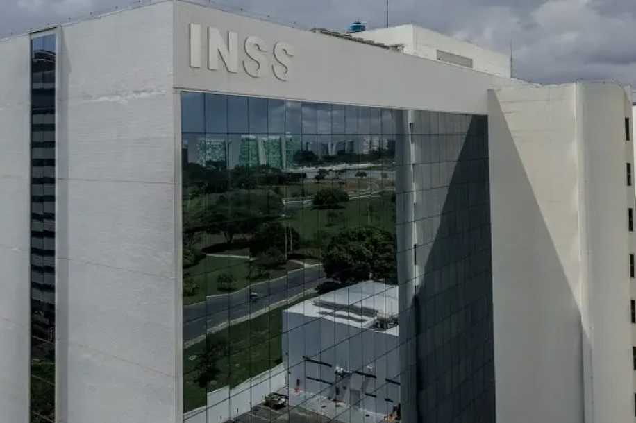PF deflagra operação contra roubo de dados de beneficiários do INSS