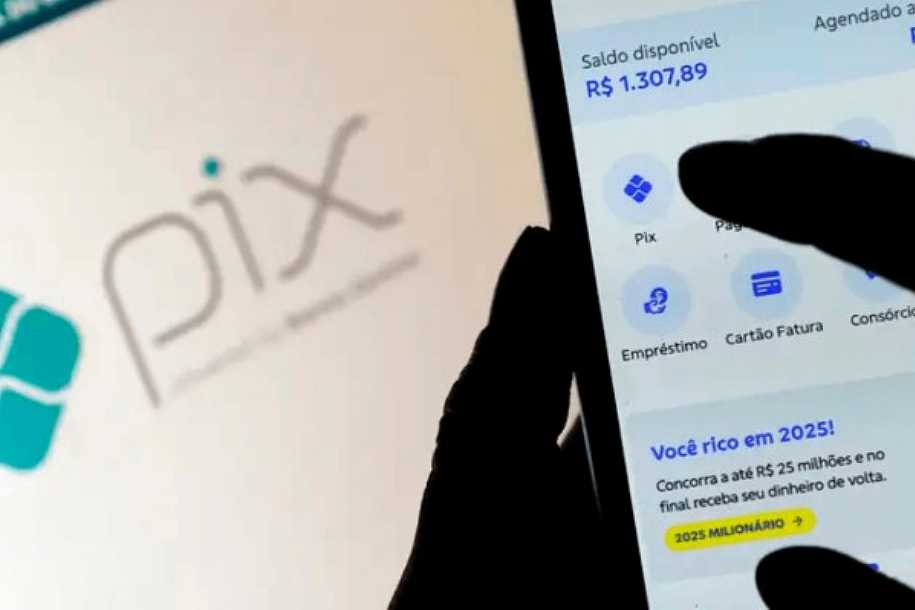PIX fora do ar? Usuários relatam instabilidade no sistema de pagamento
