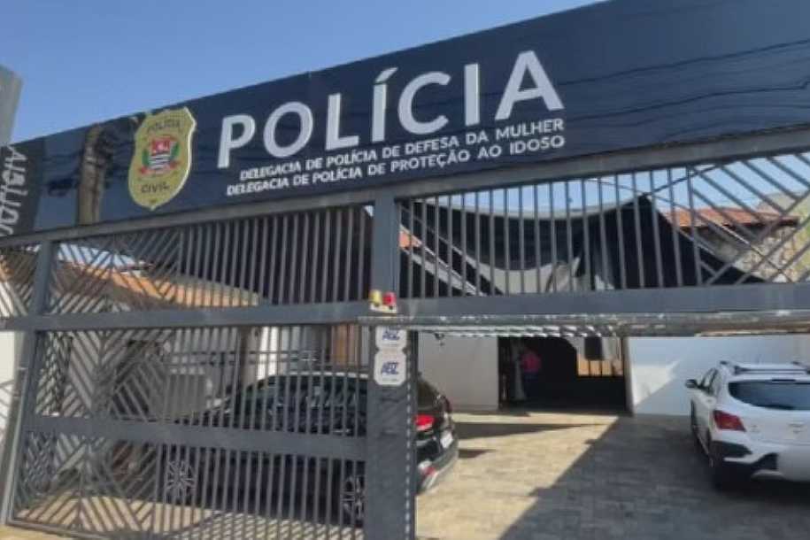 Homem mata outro a tiros e agride mulher com coronhada na cabeça por ciúmes em Rio Preto