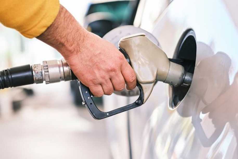 Governo reduz subsídio ao diesel em R$ 0,35 por litro