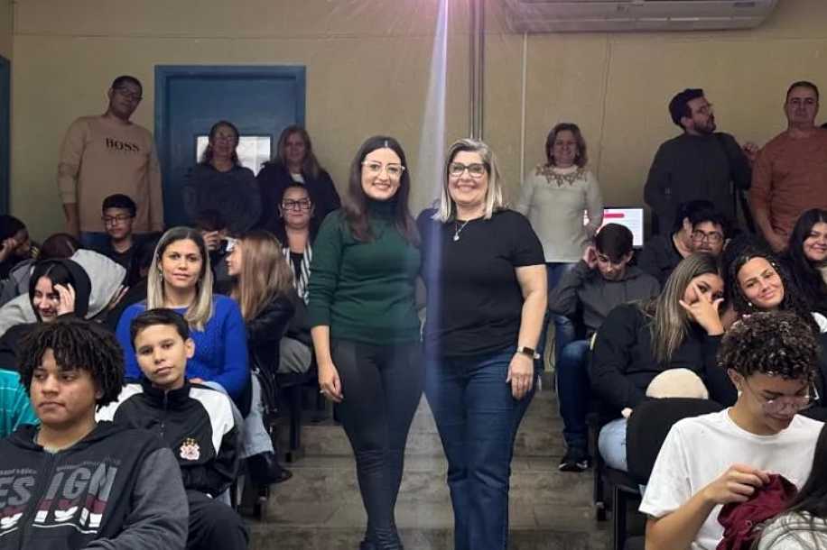 Palestras em escolas foram realizadas em alusão a Semana Mundial Sem Taba