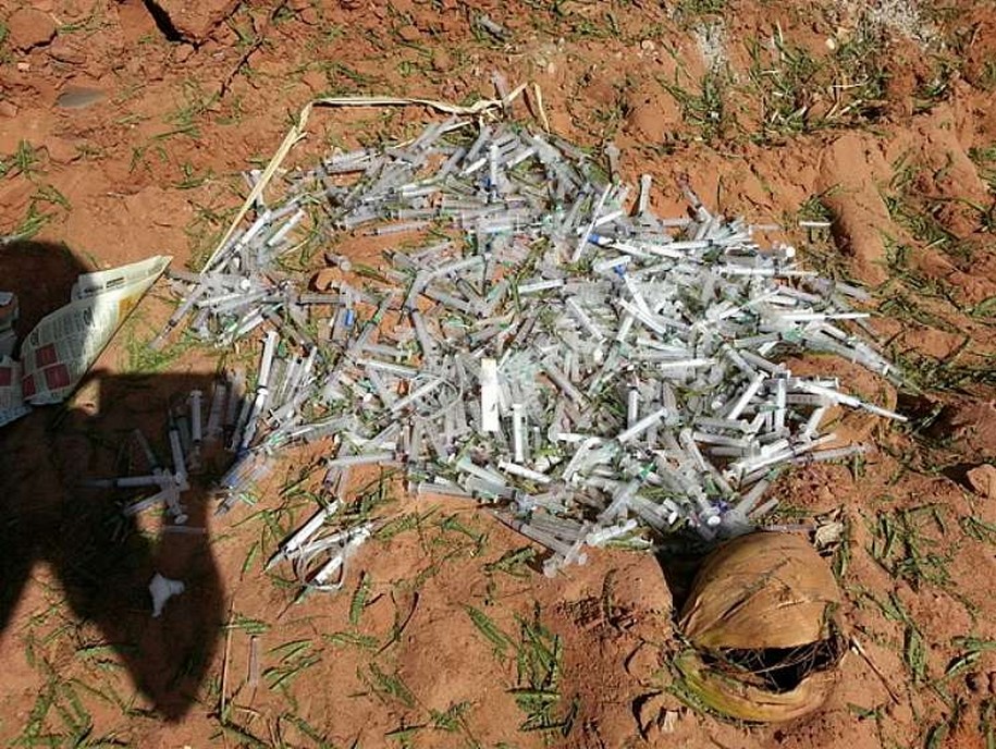 Morador de Rio Preto encontra seringas usadas em terreno
