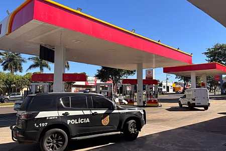 IPEM lacra bombas em posto de combustíveis por suspeita de fraude