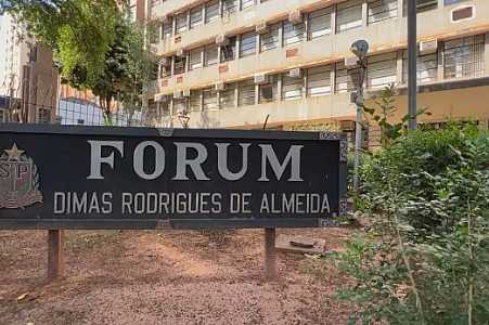 Idoso acusado de matar síndico por causa de vaga de estacionamento vai a júri popular no interior de SP