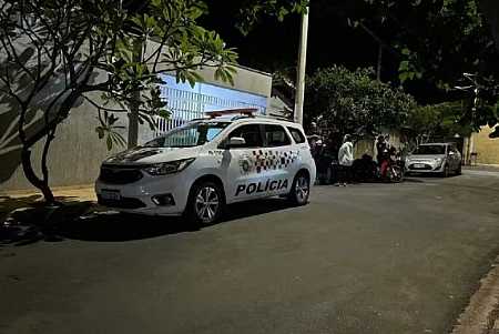 Homem é encontrado morto dentro de casa em Araçatuba; polícia apura possível choque elétrico