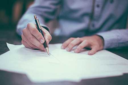 Mais de 130 concursos abertos reúnem 12,6 mil vagas no país; veja lista