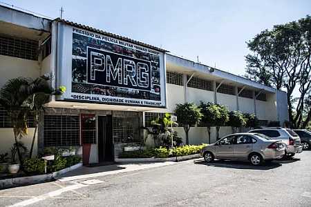 Policial militar é preso com arma com numeração raspada após sumir durante o serviço no interior de SP