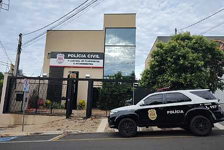 Grávida com medida protetiva denuncia à polícia ter sido agredida com socos e chutes pelo ex