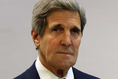 Amazônia vai desaparecer se não dialogarmos com Bolsonaro, diz John Kerry