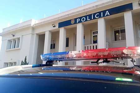 Adolescente passa mal e morre em casa após beber com marido