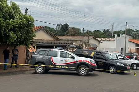 Mãe e filho são encontrados mortos dentro de casa em Palmeira D´Oeste