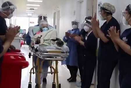 Idosa de 104 vence doença pela 2ª vez e é aplaudida no hospital