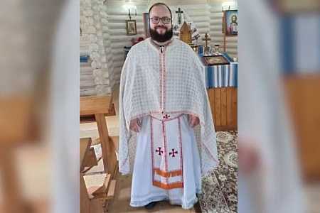 Corpo de padre brasileiro que ajudava refugiados e morreu na Ucrânia é velado no interior de SP