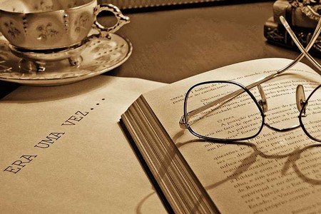 Para incentivar jovem a ler, ajude-o a descobrir temas de que ele goste