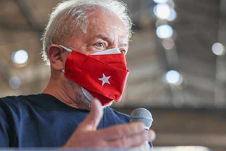 Lula cogita ir a manifestação de rua contra Bolsonaro