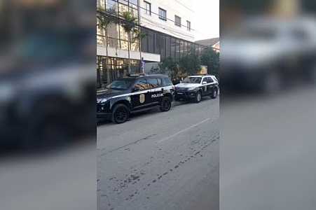 Polícia de Catanduva prende suspeitos que se passavam por funcionários de plano de saúde e enganavam idosos para coletar dados e biometria