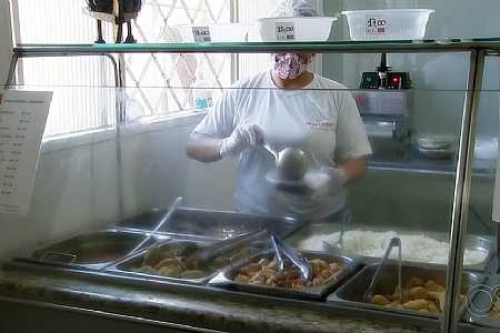 Comerciantes do setor alimentício fazem adaptações nos cardápios após alta dos preços no noroeste paulista