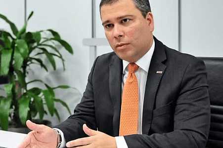 Embate na defesa atrasa delação de ex-chefe do BRB