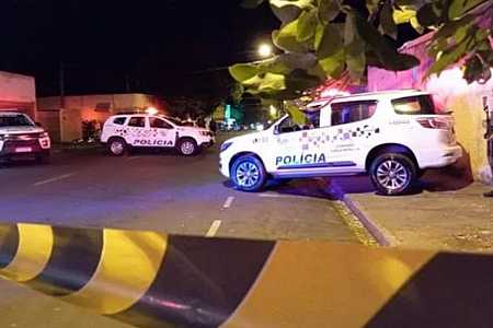 Homem é assassinado a tiros em Araçatuba; testemunhas relatam terem ouvido 15 disparos