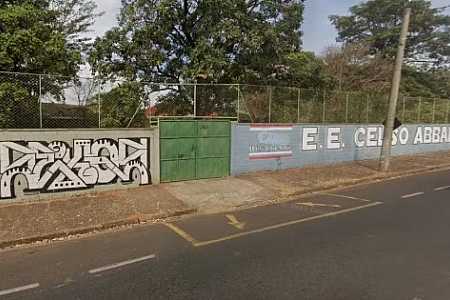 Funcionária de escola é agredida por grupo na saída da unidade em Rio Preto