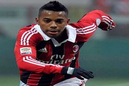 Santos consegue empréstimo, e Robinho chega à Vila na quinta-feira