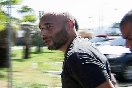 Ex-goleiro Edinho é preso no Fórum de Praia Grande, no litoral de SP